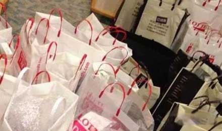 韩免税店上月销售额再刷纪录 韩媒:都被中国代购买走 韩免税店上月销售额再刷纪录 韩媒:都被中国代购买走