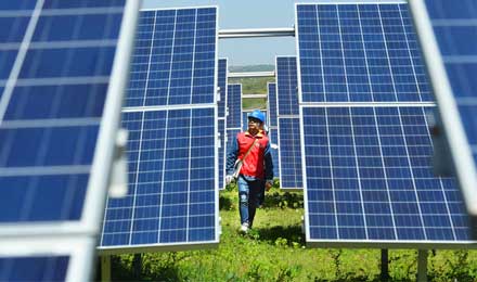 特朗普再扣贸易战扳机:批准对进口太阳能电池和洗衣机征税 特朗普再扣贸易战扳机:批准对进口太阳能电池和洗衣机征税