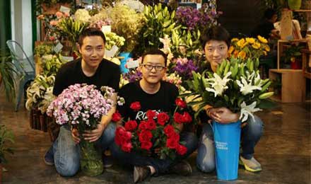 “悦己经济”爆发,鲜花电商市场规模将突破360亿 “悦己经济”爆发,鲜花电商市场规模将突破360亿