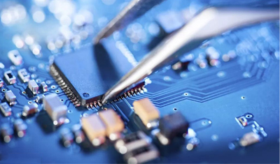 “不惜一切代价发展芯片产业”是危险的! “不惜一切代价发展芯片产业”是危险的!