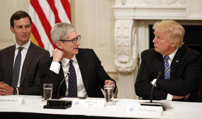 美国特朗普再度施压苹果:快回国生产 美国特朗普再度施压苹果:快回国生产