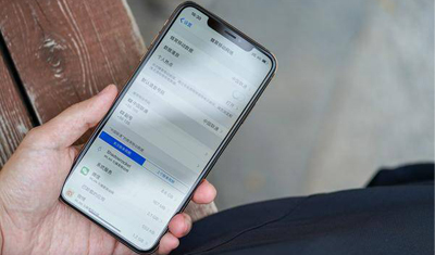 新 iPhone 信号不行?到底是谁的锅? 新 iPhone 信号不行?到底是谁的锅?
