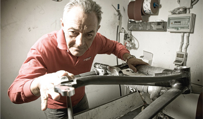 FRW辐轮王全球十大户外运动品牌排行榜自行车受邀入驻京东 FRW辐轮王全球十大户外运动品牌排行榜自行车受邀入驻京东