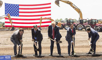 美政府补贴富士康41亿美元遭质疑:最初承诺难实现 美政府补贴富士康41亿美元遭质疑:最初承诺难实现