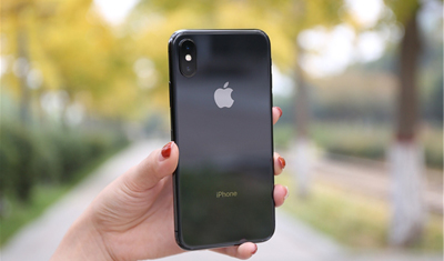 苹果市场排名已跌到第四 iPhone出货量暴降15% 苹果市场排名已跌到第四 iPhone出货量暴降15%