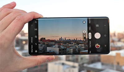 为了让手机拍得更远,三星Galaxy S11或将加入超长变焦功能 为了让手机拍得更远,三星Galaxy S11或将加入超长变焦功能