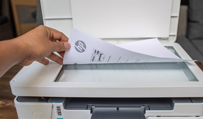 美国办公设备制造商施乐“敌意收购”惠普