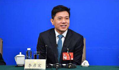 李彦宏:“智能经济”将成为中国经济的标签 李彦宏:“智能经济”将成为中国经济的标签