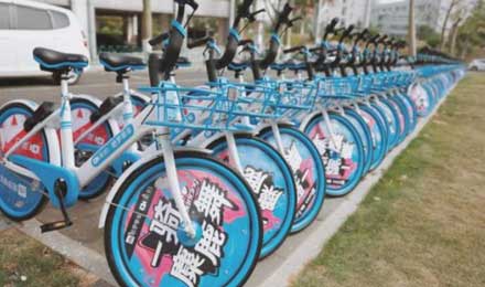 哈罗单车联合美拍推出“一骑麋鹿舞”定制车 哈罗单车联合美拍推出“一骑麋鹿舞”定制车